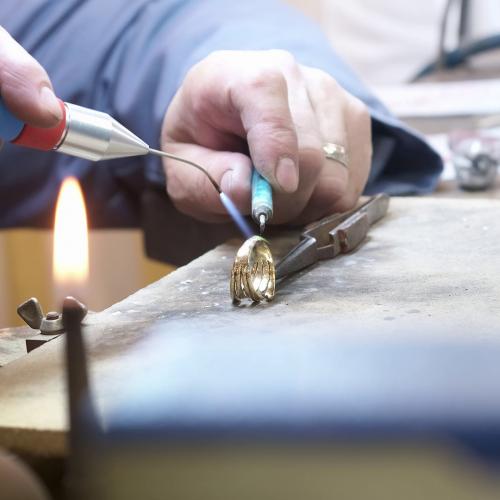 Silver engravers near discount me